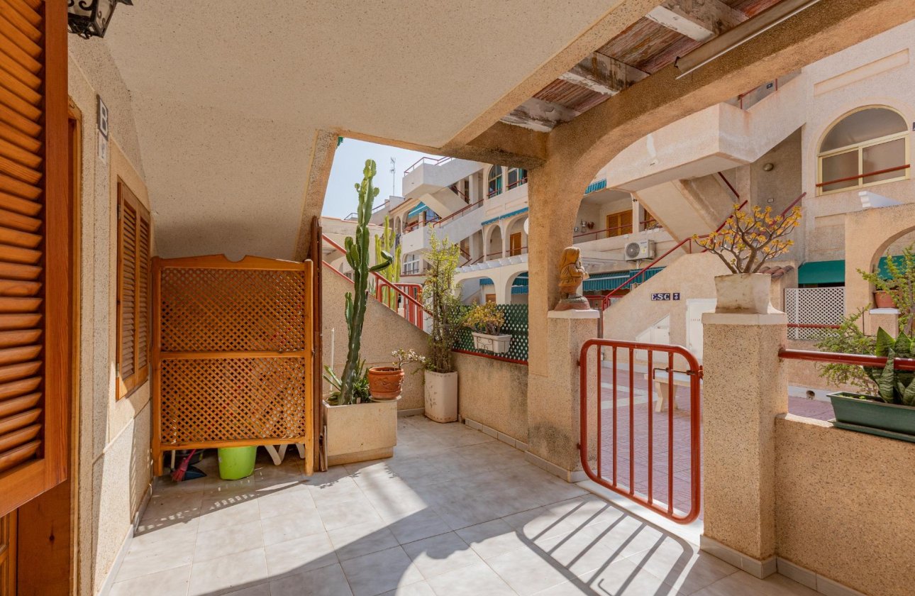 Resale - Apartment / flat - Torrevieja - Acequion