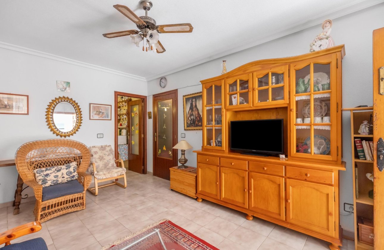 Resale - Apartment / flat - Torrevieja - Acequion