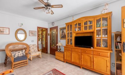 Resale - Apartment / flat - Torrevieja - Acequion