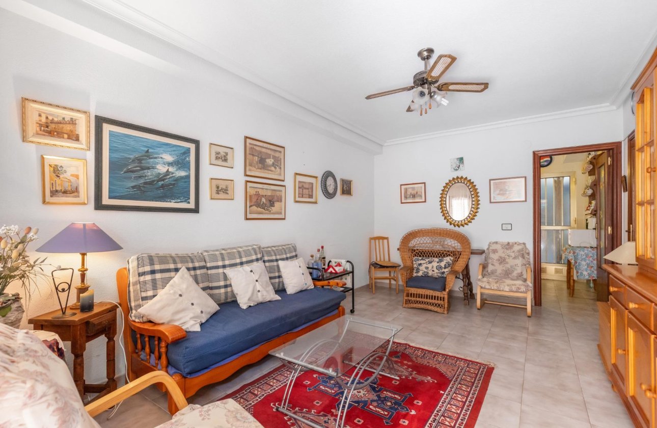 Resale - Apartment / flat - Torrevieja - Acequion