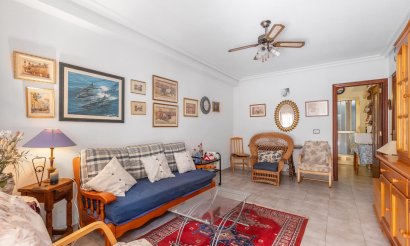 Resale - Apartment / flat - Torrevieja - Acequion