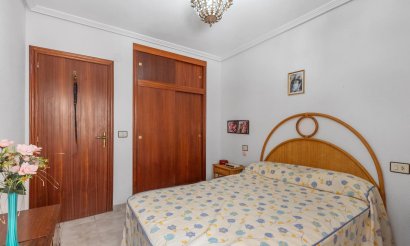 Resale - Apartment / flat - Torrevieja - Acequion