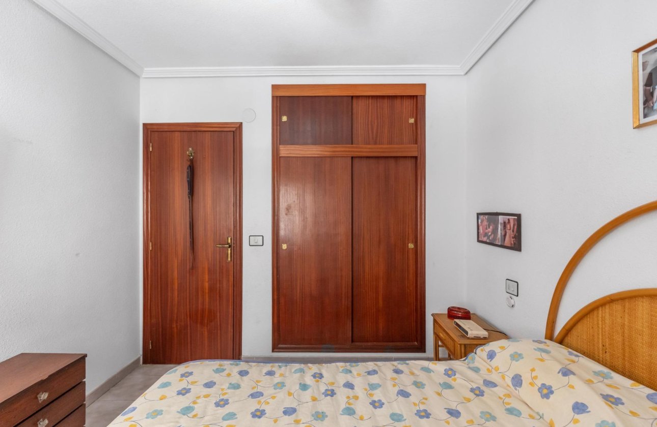Resale - Apartment / flat - Torrevieja - Acequion