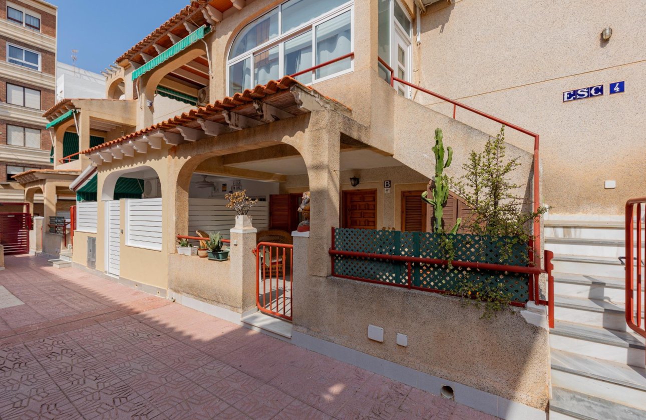 Resale - Apartment / flat - Torrevieja - Acequion