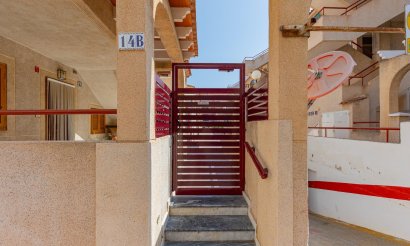 Resale - Apartment / flat - Torrevieja - Acequion