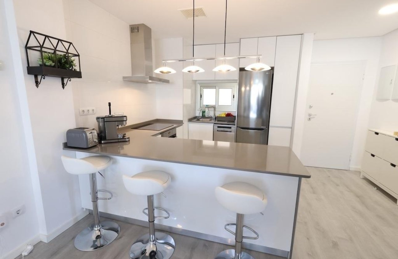 Resale - Apartment / flat - Orihuela Costa - Los Dolses
