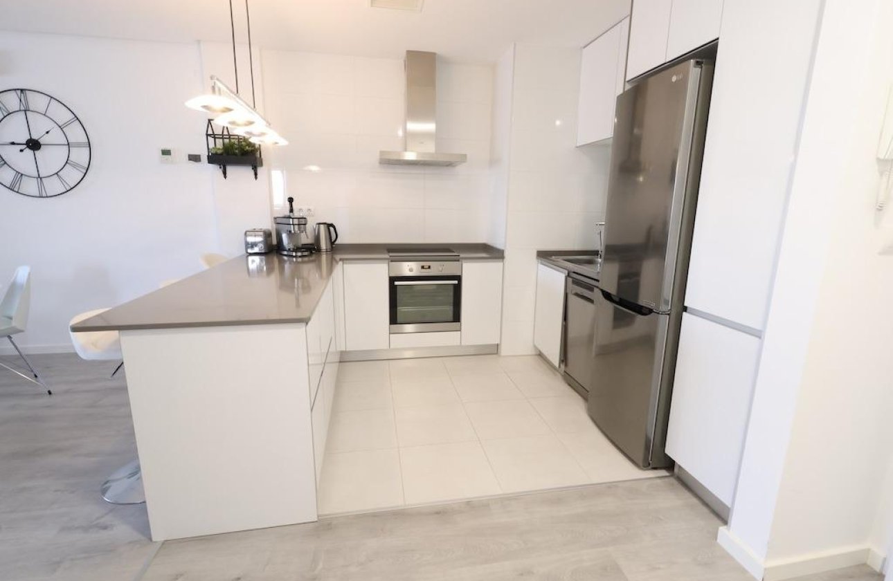 Resale - Apartment / flat - Orihuela Costa - Los Dolses