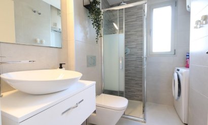 Resale - Apartment / flat - Orihuela Costa - Los Dolses