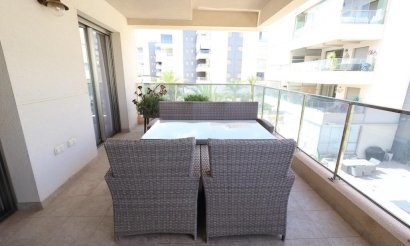 Resale - Apartment / flat - Orihuela Costa - Los Dolses
