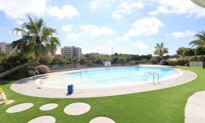 Resale - Apartment / flat - Orihuela Costa - Los Dolses