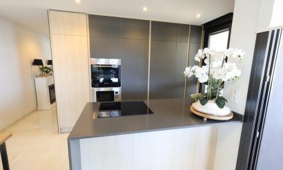 Resale - Apartment / flat - Orihuela Costa - Punta Prima