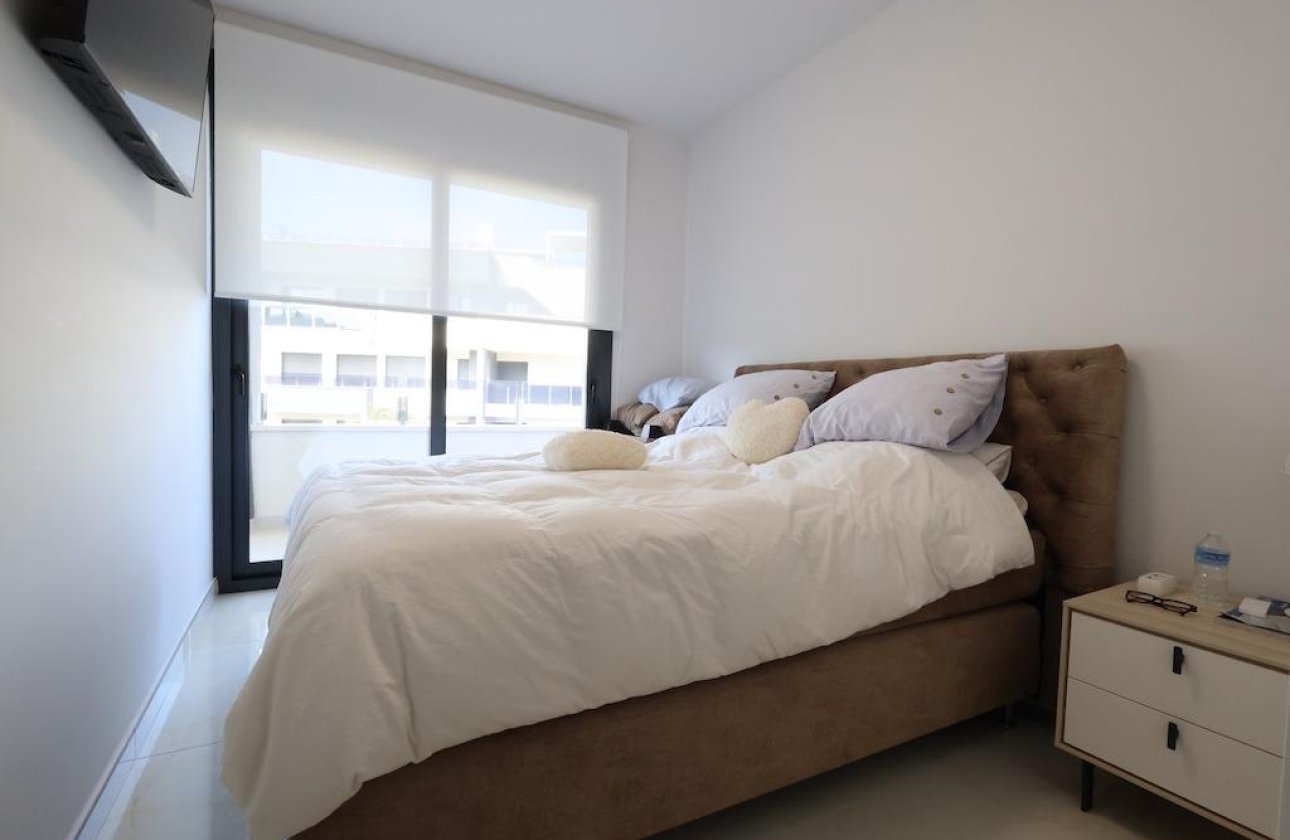 Resale - Apartment / flat - Orihuela Costa - Punta Prima