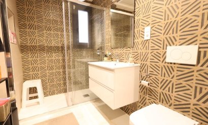 Resale - Apartment / flat - Orihuela Costa - Punta Prima