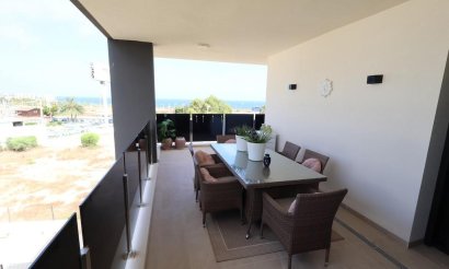 Resale - Apartment / flat - Orihuela Costa - Punta Prima