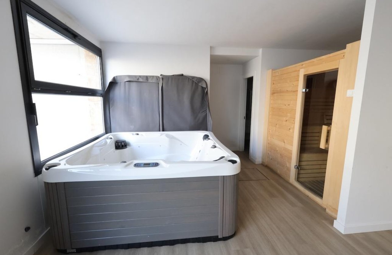 Resale - Apartment / flat - Orihuela Costa - Punta Prima