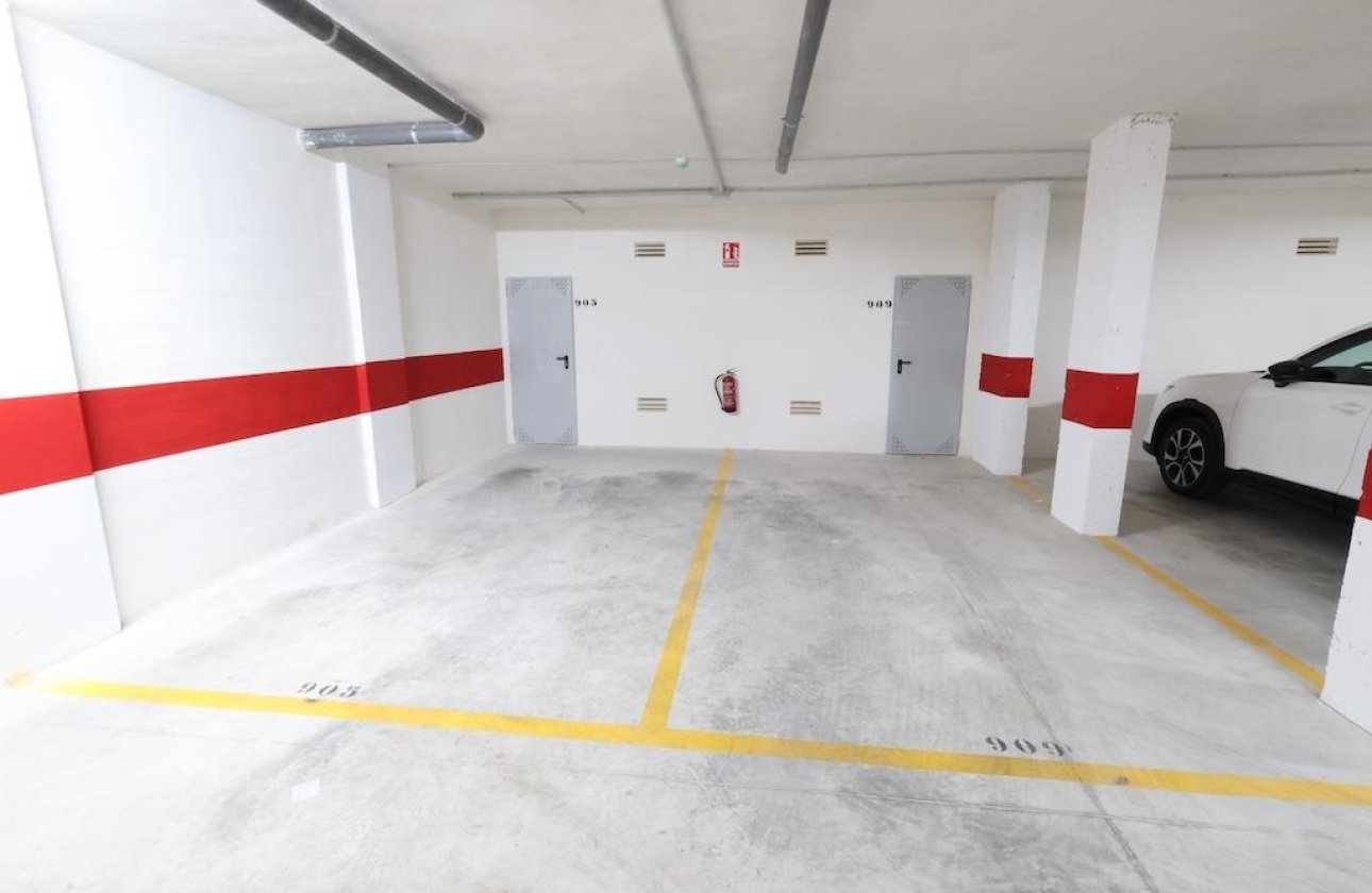Resale - Apartment / flat - Orihuela Costa - Punta Prima