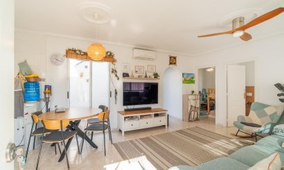Resale - Villa - Orihuela Costa - Punta Prima