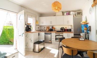 Resale - Villa - Orihuela Costa - Punta Prima