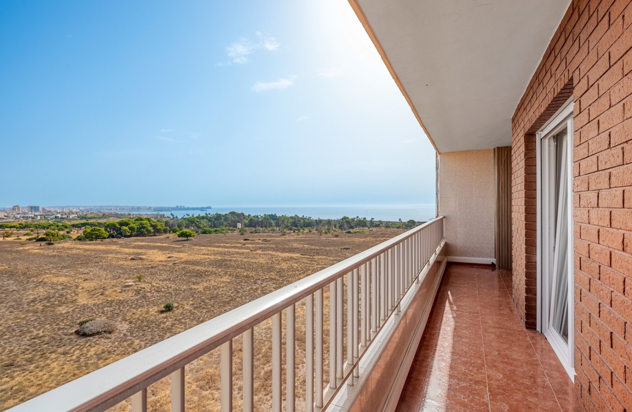 Resale - Apartment / flat - Torrevieja - Punta Prima