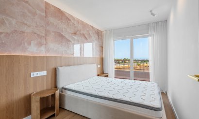 Resale - Apartment / flat - Torrevieja - Punta Prima
