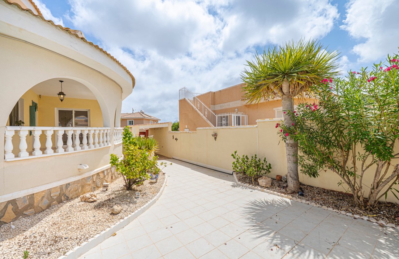 Resale - Villa - Ciudad Quesada - Ciudad Quesada - Rojales