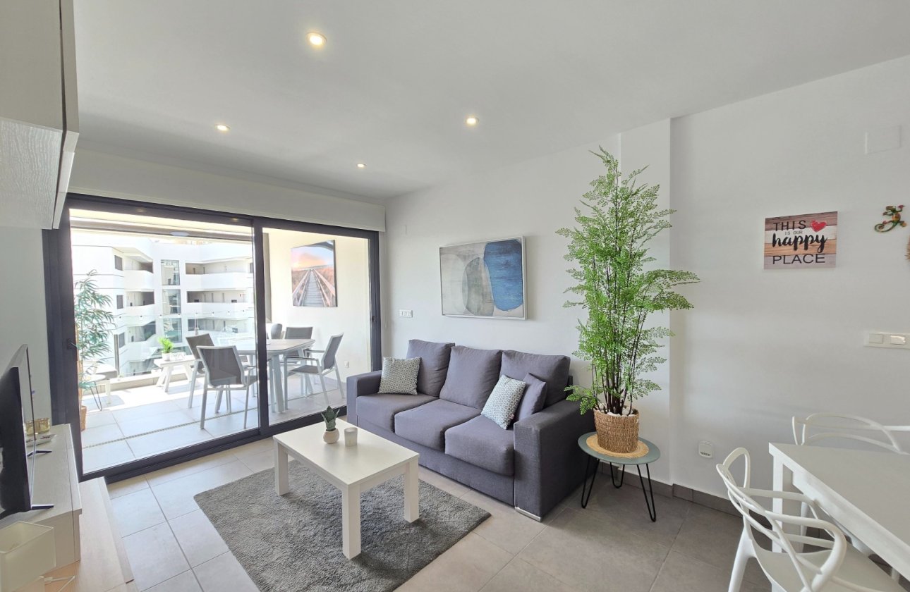 Resale - Apartment / flat - Orihuela Costa - Villamartín *