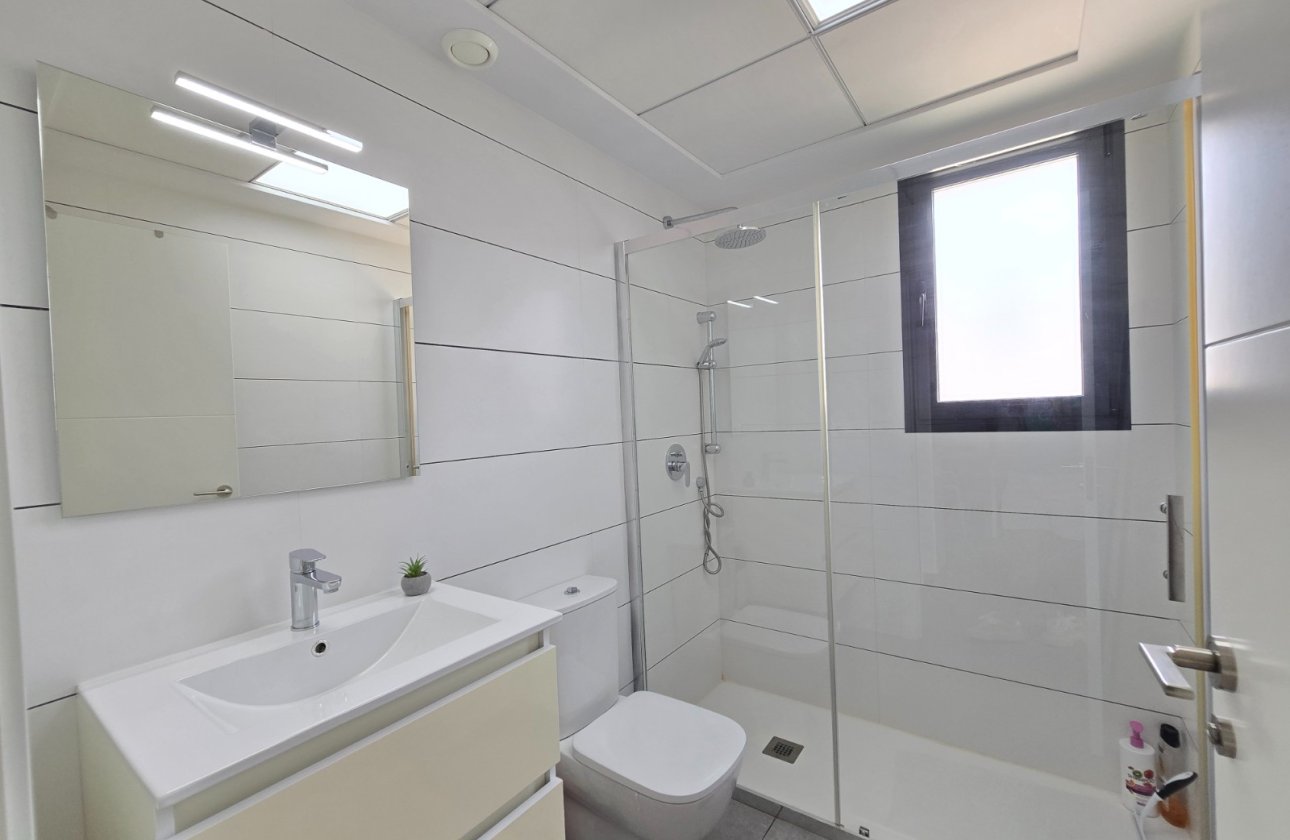 Resale - Apartment / flat - Orihuela Costa - Villamartín *