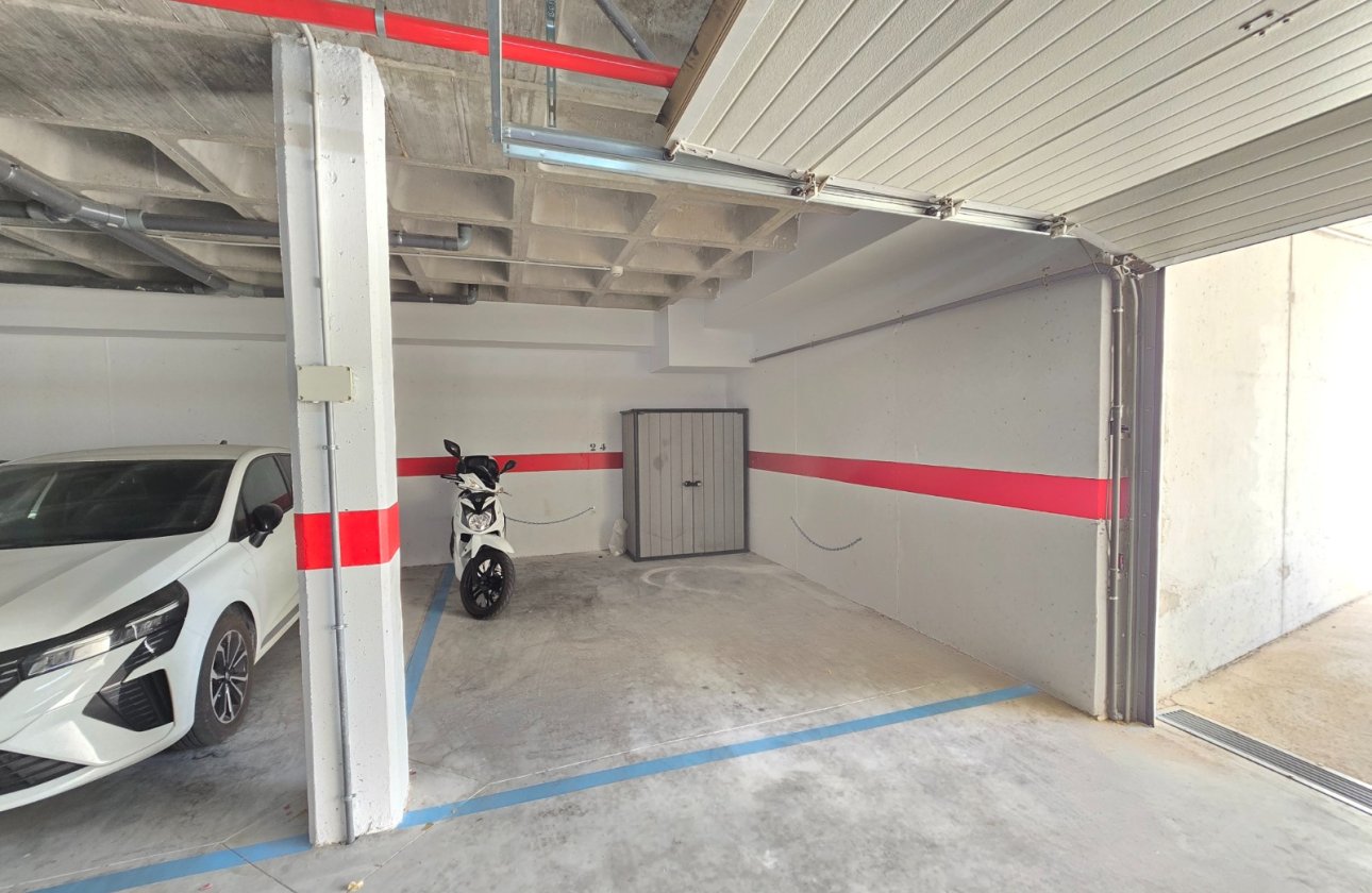 Resale - Apartment / flat - Orihuela Costa - Villamartín *