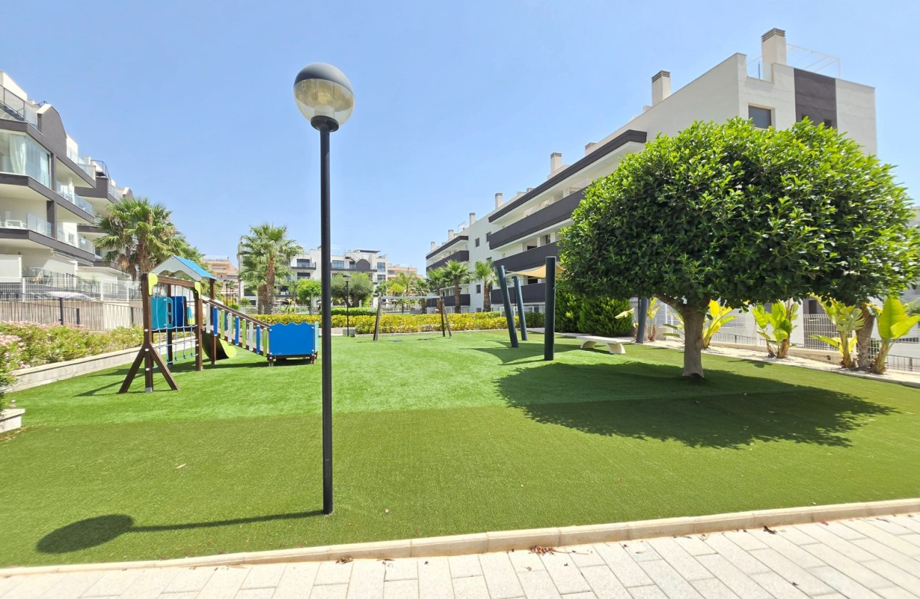 Resale - Apartment / flat - Orihuela Costa - Villamartín *