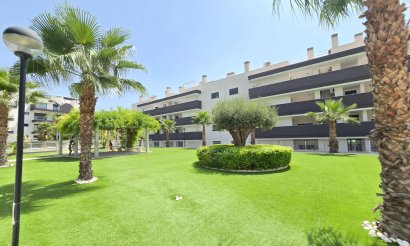 Resale - Apartment / flat - Orihuela Costa - Villamartín *