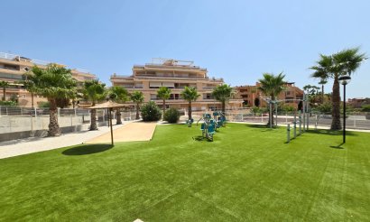 Resale - Apartment / flat - Orihuela Costa - Villamartín *