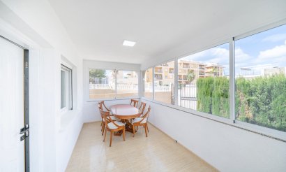 Resale - Villa - Orihuela Costa - PAU 26