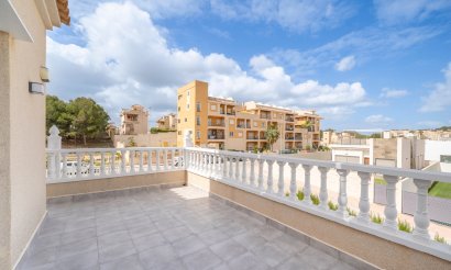 Resale - Villa - Orihuela Costa - PAU 26