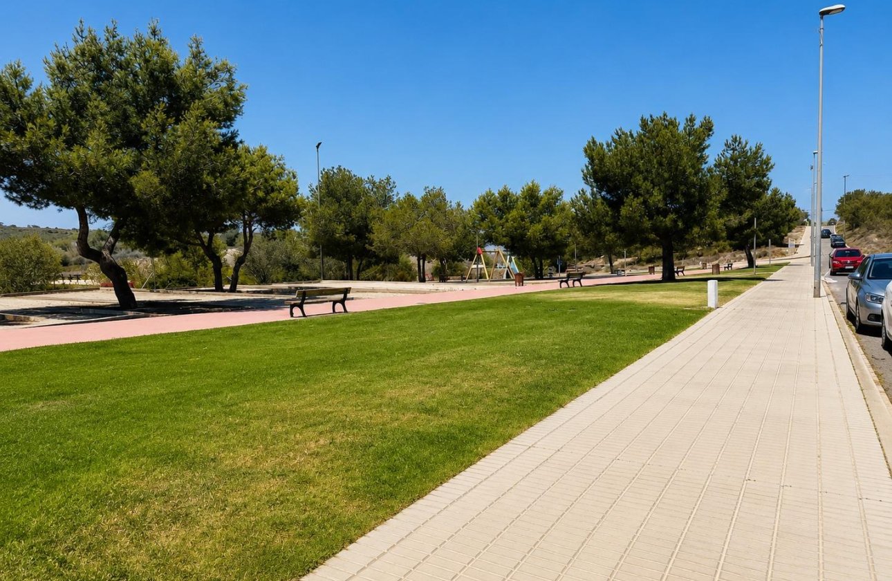 Resale - Bungalow - Orihuela Costa - Los Altos