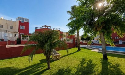 Resale - Bungalow - Orihuela Costa - Los Altos