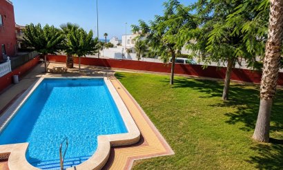 Resale - Bungalow - Orihuela Costa - Los Altos