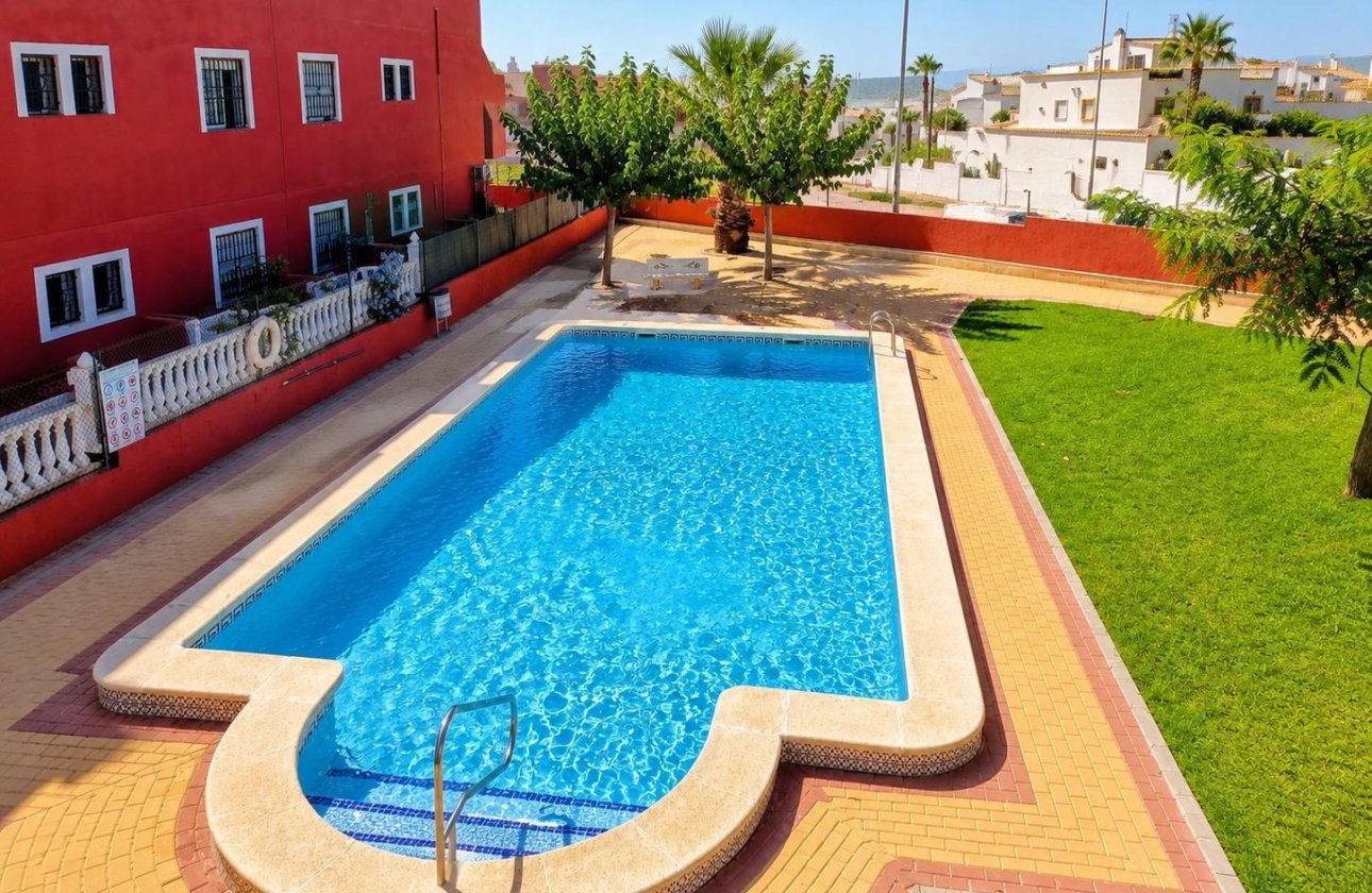 Resale - Bungalow - Orihuela Costa - Los Altos