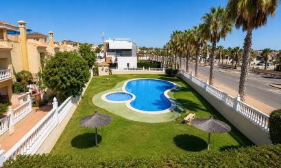 Resale - Apartment / flat - Orihuela Costa - Lomas de Cabo Roig