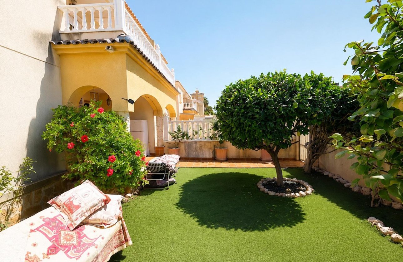 Resale - Apartment / flat - Orihuela Costa - Lomas de Cabo Roig