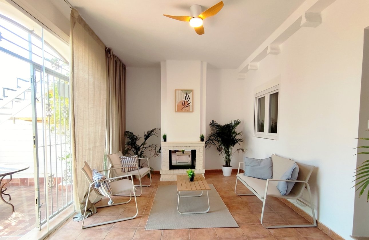 Resale - Bungalow - Orihuela Costa - Playa Flamenca