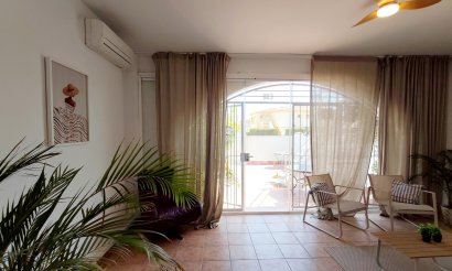 Resale - Bungalow - Orihuela Costa - Playa Flamenca