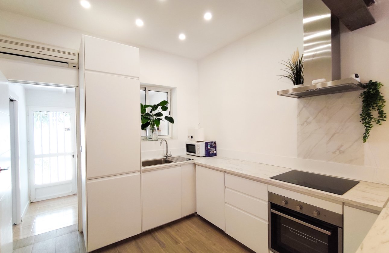 Resale - Bungalow - Orihuela Costa - Playa Flamenca