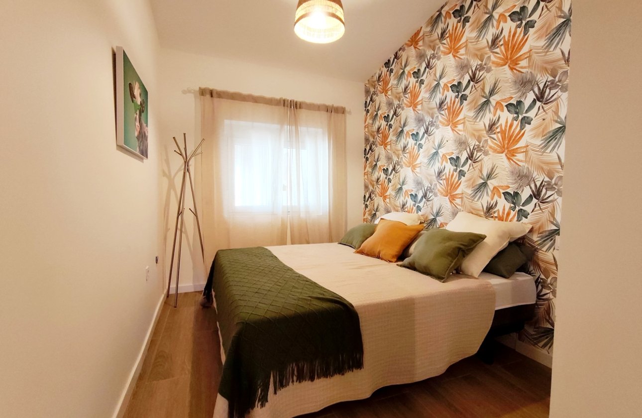 Resale - Bungalow - Orihuela Costa - Playa Flamenca