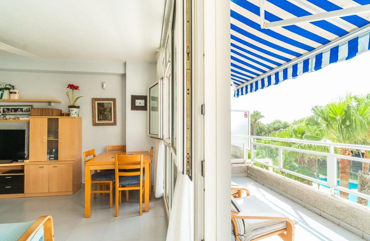 Resale - Apartment / flat - Orihuela Costa - Campoamor