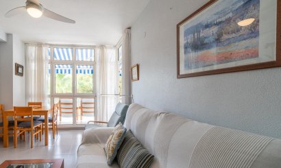Resale - Apartment / flat - Orihuela Costa - Campoamor