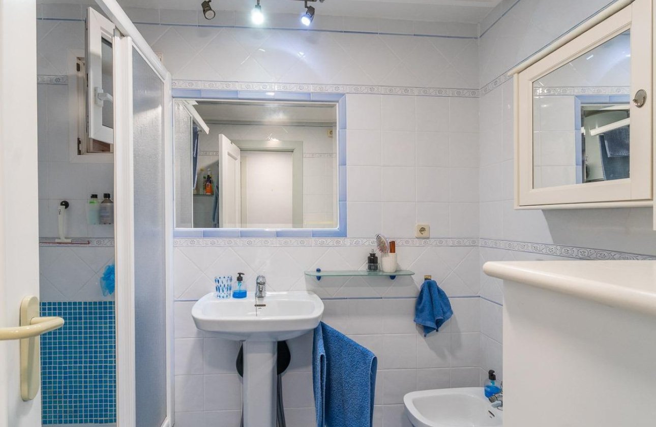 Resale - Apartment / flat - Orihuela Costa - Campoamor