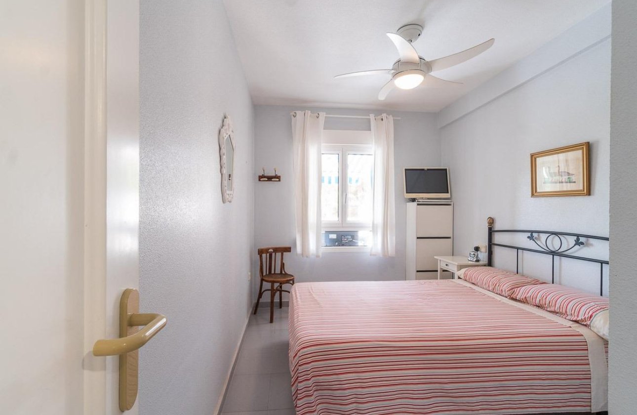 Resale - Apartment / flat - Orihuela Costa - Campoamor