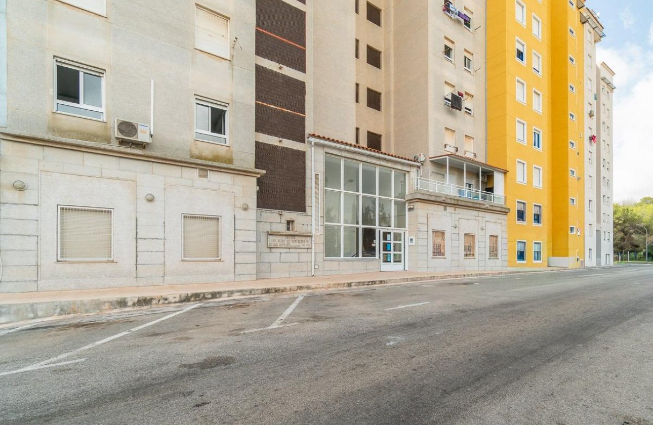 Resale - Apartment / flat - Orihuela Costa - Campoamor