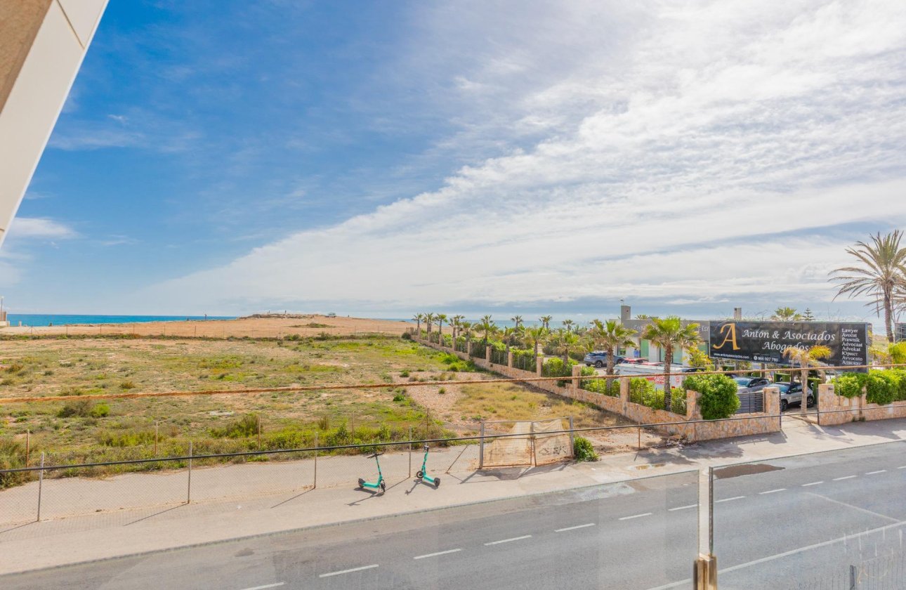 Resale - Apartment / flat - Torrevieja - Los Frutales