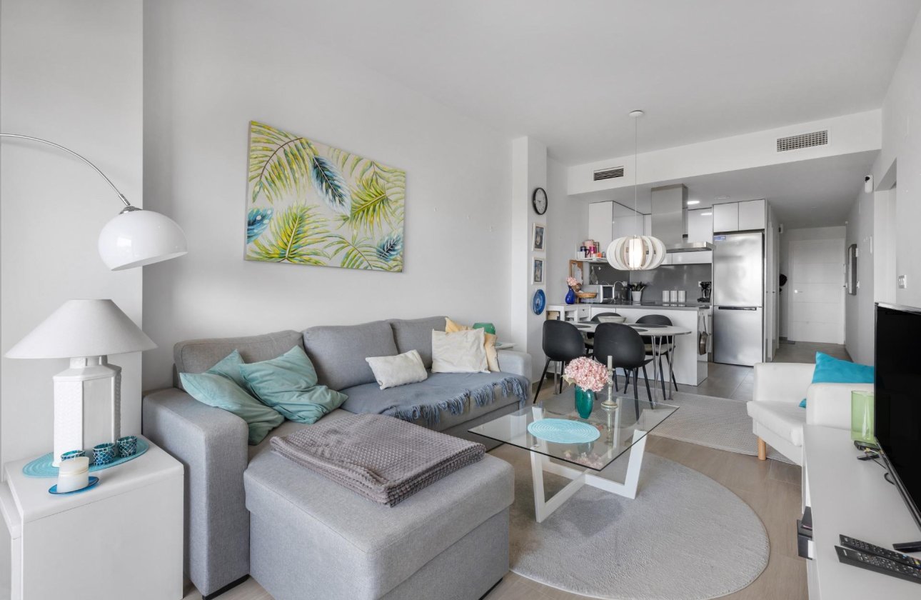 Resale - Apartment / flat - Torrevieja - Los Frutales
